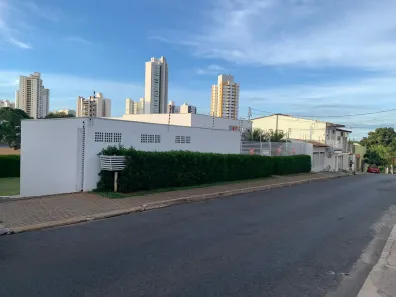 Prédio Comercial com 8 Quartos para alugar, 253m² no Duque de Caxias, Cuiabá