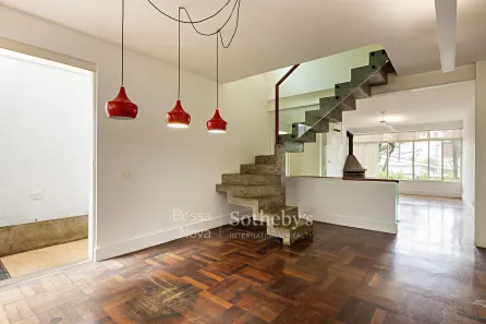 Casa com 3 Quartos à venda, 200m² no Vila Madalena, São Paulo