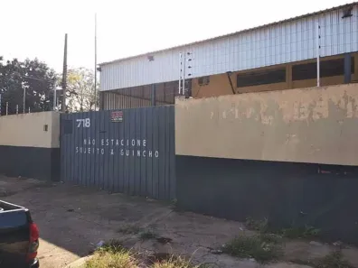 Galpão/Depósito/Armazém à venda, 766m² no Waldemar Hauer, Londrina
