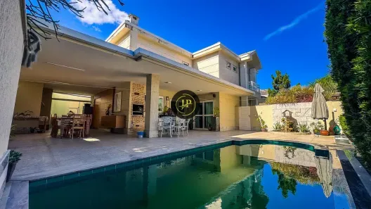 Casa com 3 Quartos à venda, 277m² no Mata da Praia, Vitória
