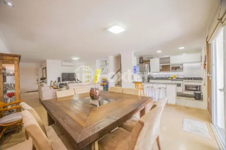 Casa de Condomínio com 3 Quartos à venda, 174m² no Vila Nova, Porto Alegre
