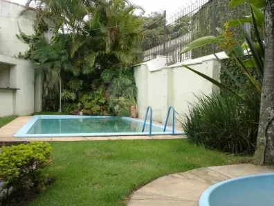 Sobrado com 5 Quartos à venda, 300m² no Pacaembu, São Paulo
