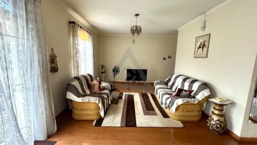 Casa com 3 Quartos para alugar, 246m² no Jardim Leonor, Campinas