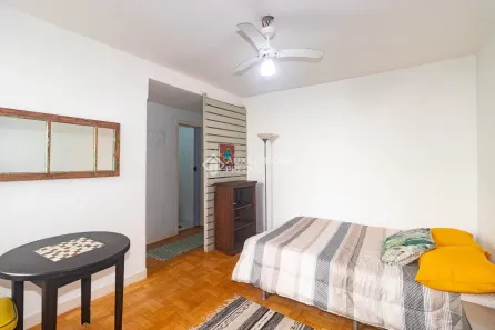 Kitnet com 1 Quarto para alugar, 28m² no Floresta, Porto Alegre