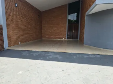 Casa com 5 Quartos à venda, 352m² no Jardim América, Bauru