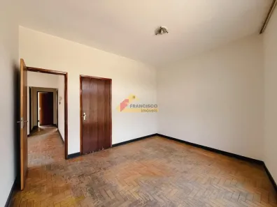 Apartamento com 3 Quartos para alugar, 65m² no Centro, Divinópolis