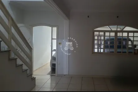 Sobrado com 3 Quartos à venda, 194m² no Medeiros, Jundiaí