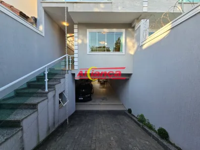 Sobrado com 3 Quartos à venda, 200m² no Jardim Santa Mena, Guarulhos