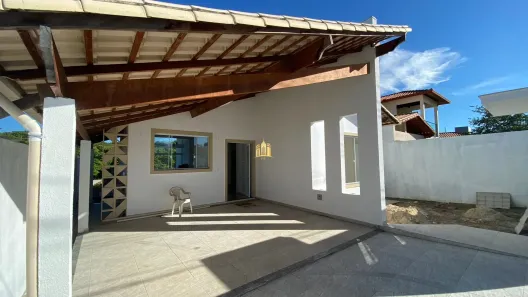 Casa com 3 Quartos à venda, 400m² no Silverado, Esmeraldas