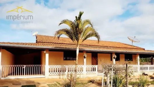 Fazenda/Sítio com 3 Quartos à venda, 250m² no Jardim Gramado, Tatuí
