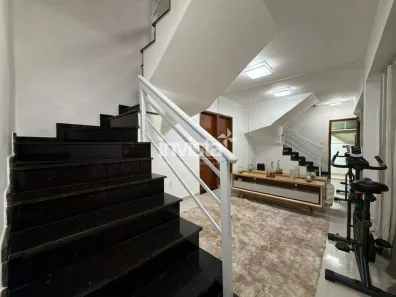 Casa com 3 Quartos à venda, 120m² no Macuco, Santos
