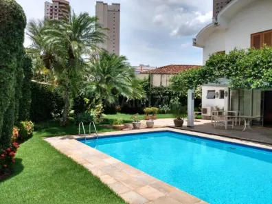 Casa com 4 Quartos à venda, 615m² no São Sebastião, Uberaba