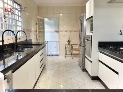 Casa com 3 Quartos à venda, 105m² no Jardim Continental, Taubaté