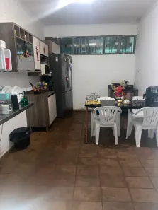 Casa com 3 Quartos à venda, 170m² no Setor União, Goiânia