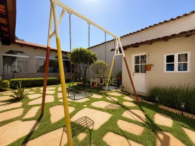 Casa com 3 Quartos à venda, 250m² no Sobradinho, Brasília