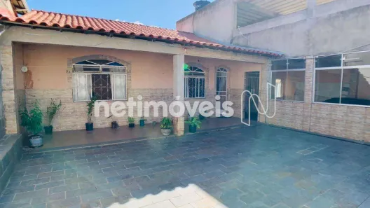 Casa com 3 Quartos à venda, 337m² no Fonte Grande, Contagem
