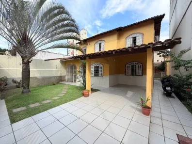 Casa com 5 Quartos à venda, 227m² no Jardim Camburi, Vitória