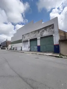 Galpão/Depósito/Armazém à venda, 2000m² no Santa Lúcia, Maceió