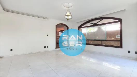 Imóvel Comercial com 5 Quartos para alugar, 380m² no Ponta da Praia, Santos