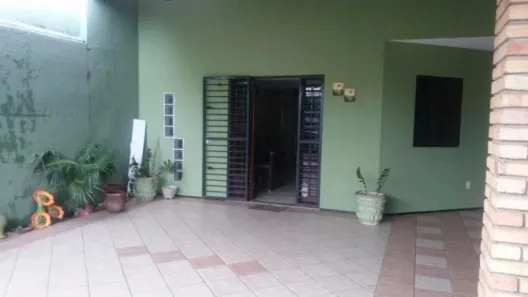 Casa com 4 Quartos para alugar, 200m² no Cajazeiras, Fortaleza