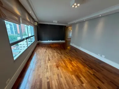 Apartamento com 3 Quartos para alugar, 160m² no Cerqueira César, São Paulo