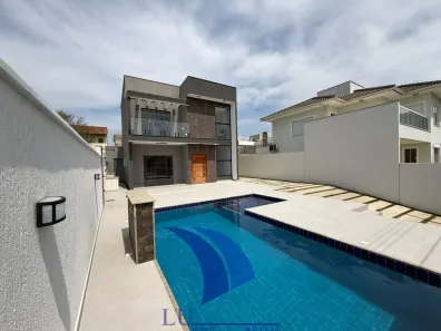 Casa de Condomínio com 3 Quartos à venda, 200m² no Ogiva, Cabo Frio
