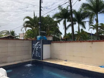 Casa com 2 Quartos à venda, 110m² no Balneário Tupy, Itanhaém