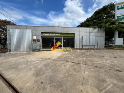 Ponto Comercial para alugar, 200m² no Centro, Divinópolis