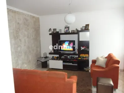 Sobrado com 2 Quartos à venda, 155m² no Vila Assunção, Santo André