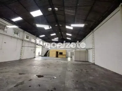 Galpão/Depósito/Armazém para alugar, 698m² no Parque Marajoara, Santo André