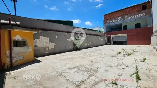 Prédio Comercial com 1 Quarto para alugar, 958m² no Remédios, Osasco