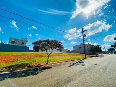 Lote/Terreno à venda, 300m² no Água Branca, Piracicaba