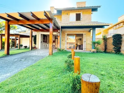 Casa com 3 Quartos à venda, 219m² no Morrinhos, Garopaba
