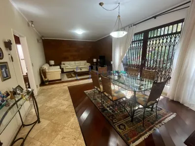 Casa com 3 Quartos à venda, 194m² no Vila Canero, São Paulo