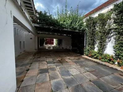 Casa com 4 Quartos à venda, 498m² no Estados Unidos, Uberaba