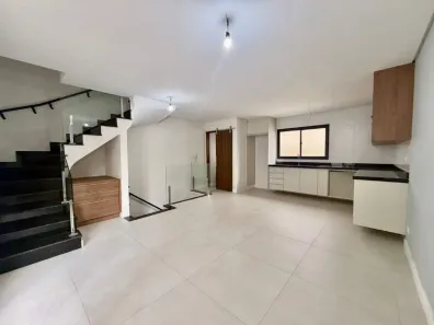 Sobrado com 2 Quartos à venda, 88m² no Ponta da Praia, Santos