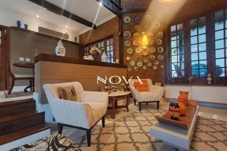 Casa de Condomínio com 3 Quartos à venda, 318m² no Piratininga, Niterói
