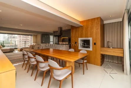 Apartamento com 3 Quartos à venda, 145m² no Jardim das Acácias, São Paulo