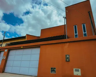 Casa com 5 Quartos à venda, 220m² no Saci, Teresina