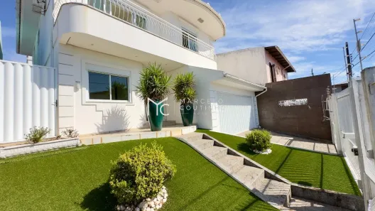 Casa com 4 Quartos à venda, 349m² no Balneário, Florianópolis
