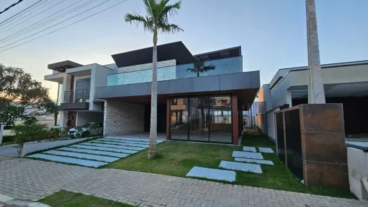 Casa de Condomínio com 3 Quartos à venda, 280m² no Cézar de Souza, Mogi das Cruzes
