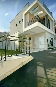 Casa de Condomínio com 3 Quartos à venda, 184m² no Bacacheri, Curitiba