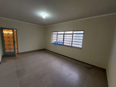 Casa com 4 Quartos para alugar, 150m² no Centro, Atibaia