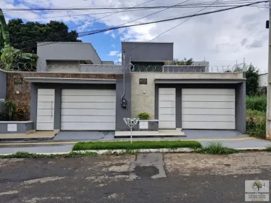 Casa com 3 Quartos à venda, 117m² no Jardim Ipiranga, Aparecida de Goiânia