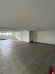 Ponto Comercial para alugar, 220m² no Piraporinha, Diadema