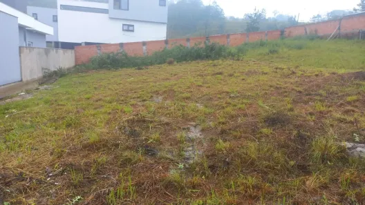 Lote/Terreno à venda, 420m² no Mina do Mato, Criciúma