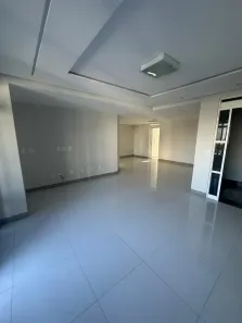 Apartamento com 4 Quartos para alugar, 230m² no Centro, Campina Grande
