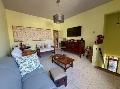 Casa com 2 Quartos à venda, 110m² no Santa Rosa, Niterói