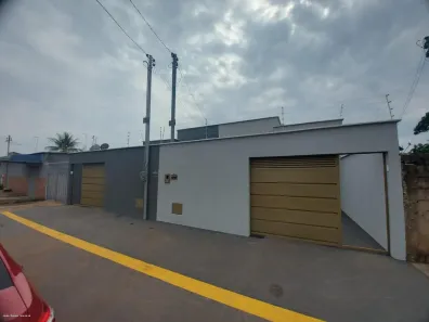 Casa com 3 Quartos à venda, 130m² no Jardim Olímpico, Aparecida de Goiânia