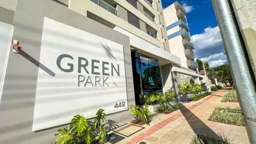 Apartamento com 2 Quartos à venda, 63m² no Zona 03, Maringá